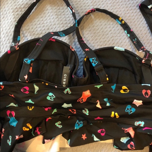 (SOLD) New Torrid Swim Beach Print Bikini Size 1 - Picture 6 of 7